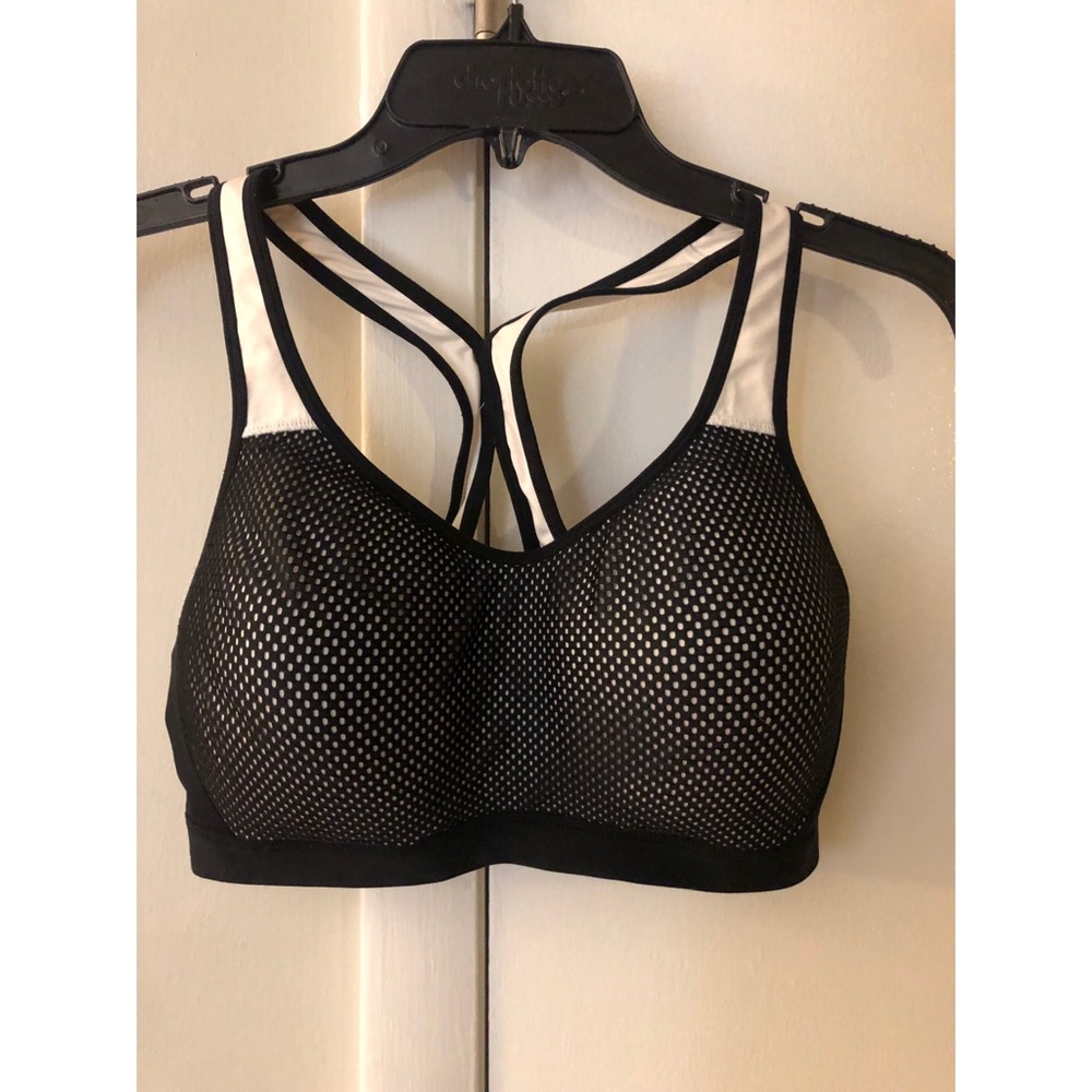 C9 Power Shape black and white sports bra